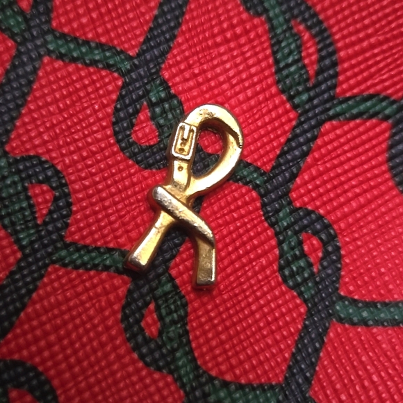 Roberta Di Camerino Red Round Crossbody - Picture 3 of 13